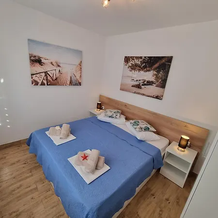 By The Sea - Porat, Makarska - 16763 Apartmán *