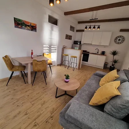 Apartment By The Sea - Porat, Makarska - 16763